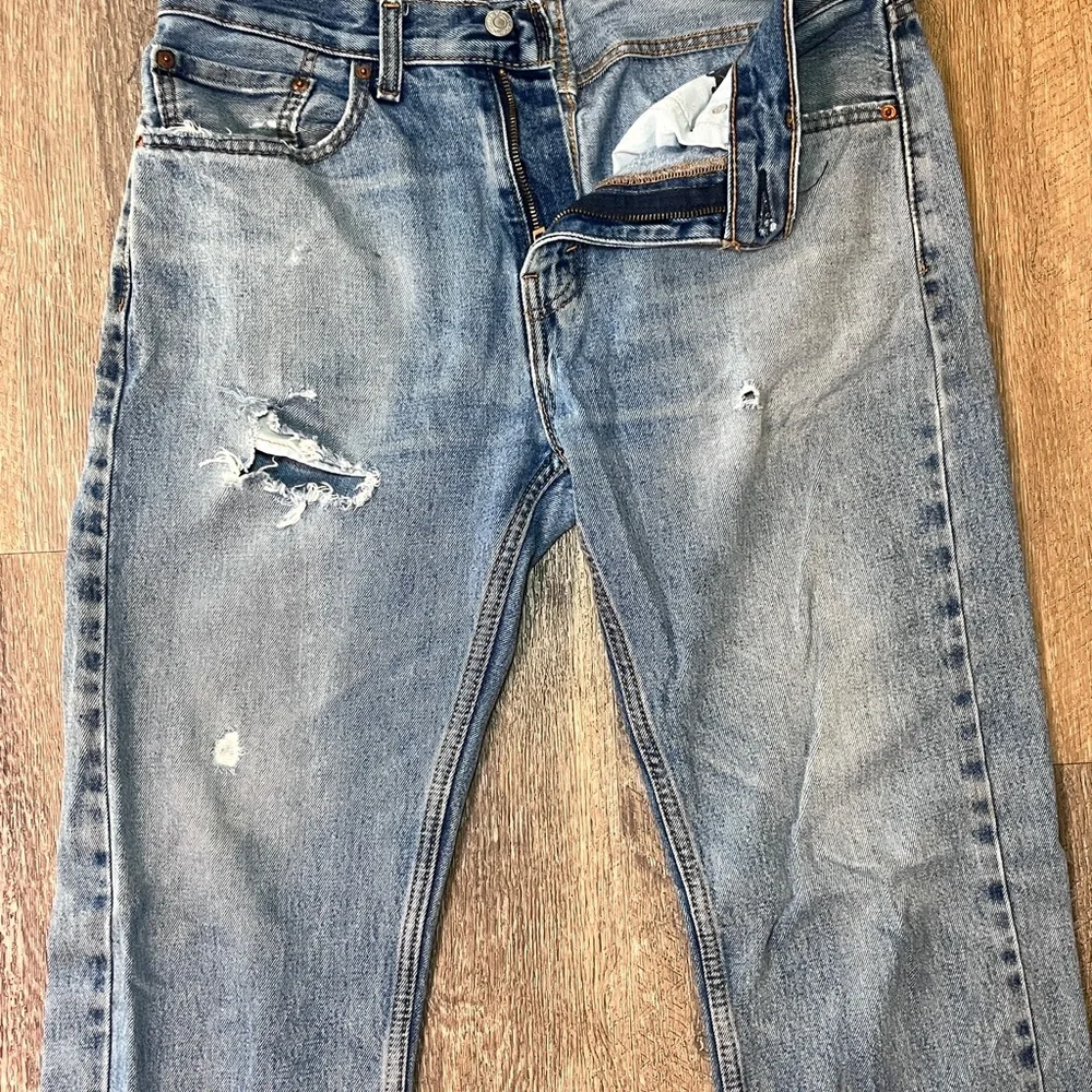 Levi's 505 Distressed Blue Straight Leg Jeans W32 L32